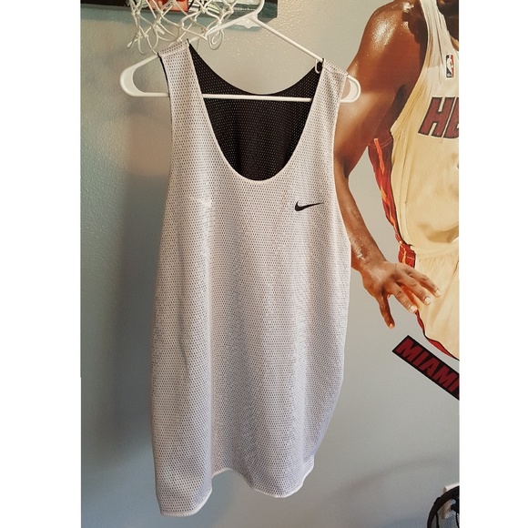 nike reversible mesh tank